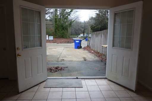 6064 Foresttown Dr - Photo 3 of 24