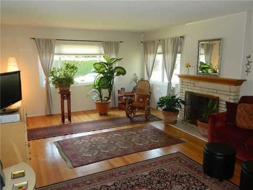 5721 Breton Way - Photo 2 of 18