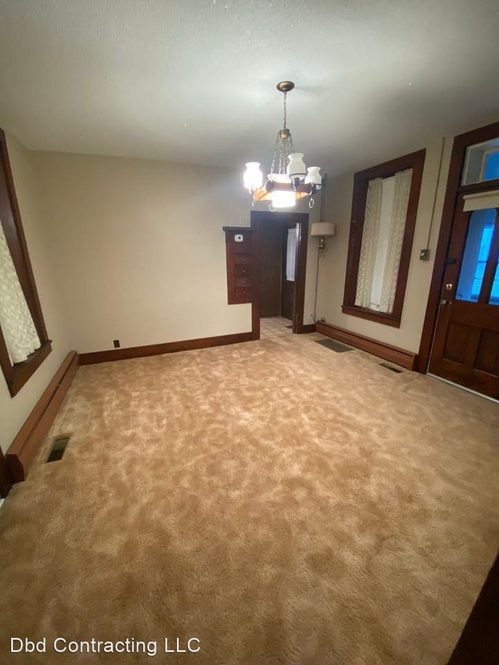 4500 E State Road 14 - Photo 2 of 10