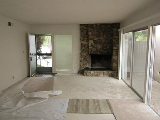 15 Broadmoor Plaza - Photo 2 of 4