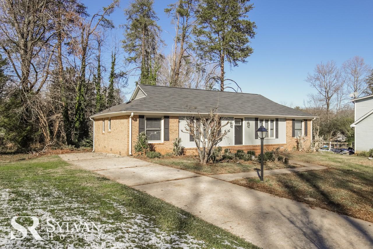 3 Augusta Ct - Photo 2 of 14