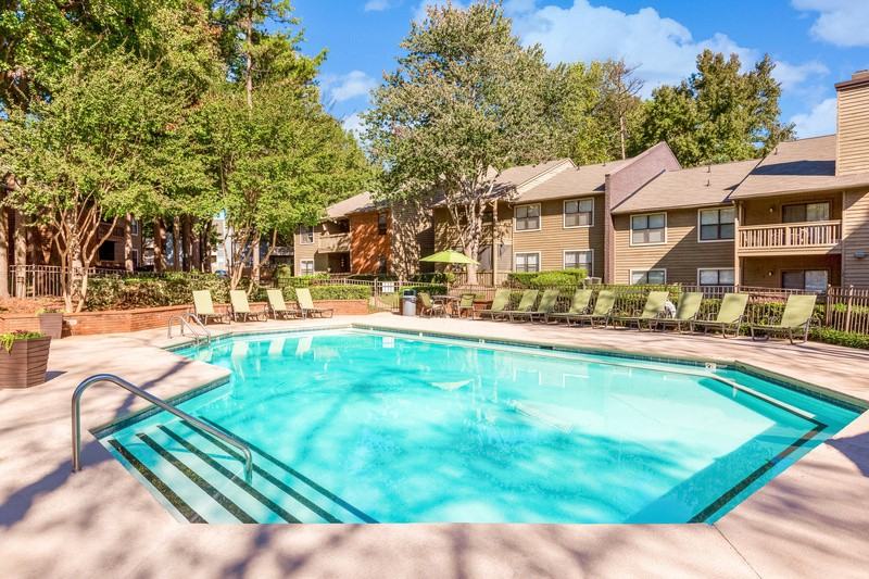 Paces Pointe Apartment Homes 10501 Paces Ave, Matthews, NC 28105