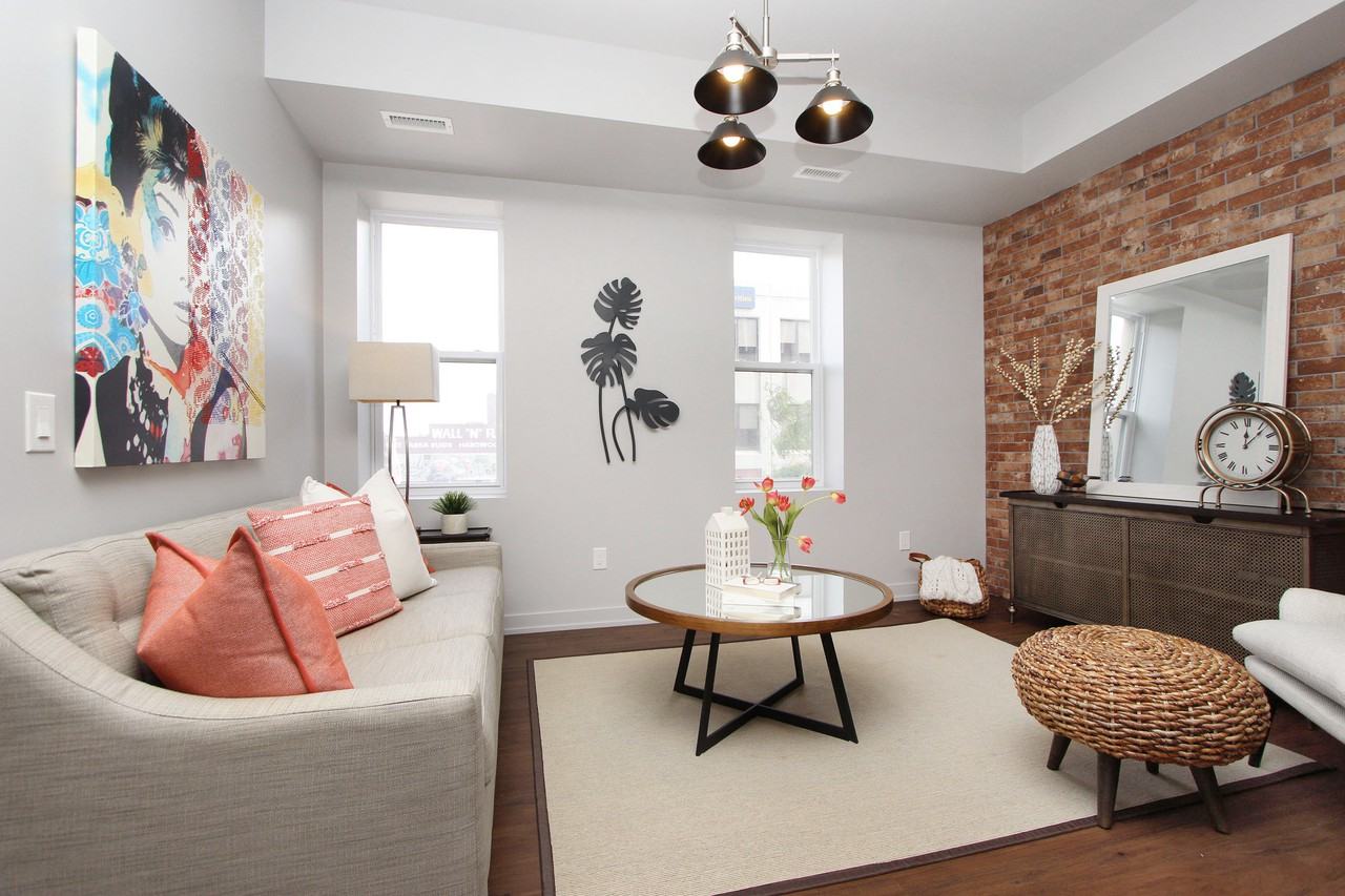 14 King Street East #202 - Photo 4 of 9