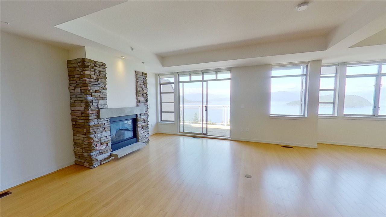 8710 Seascape Drive - Photo 3 of 10