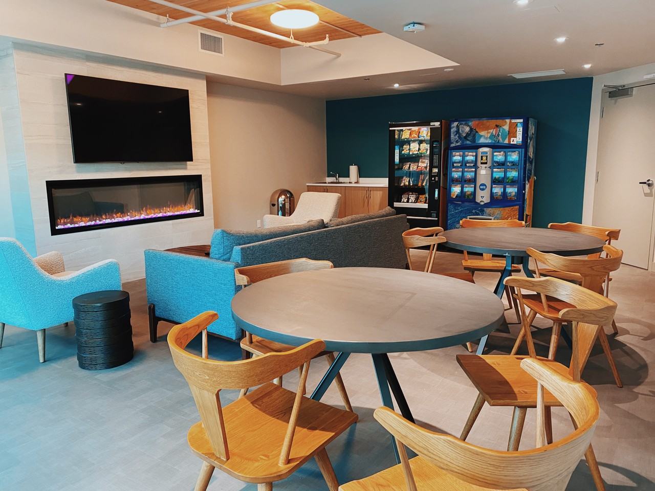 1404 Patricia Boulevard - Photo 6 of 8