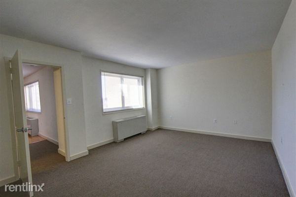 Takoma Overlook - Photo 2 of 18