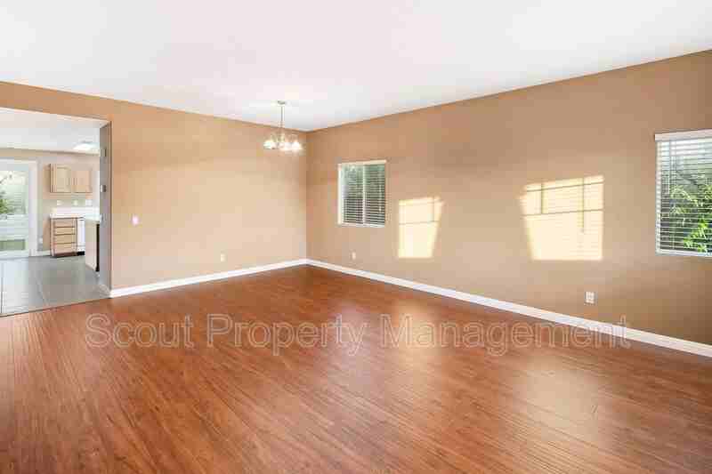 32981 Vine St - Photo 3 of 34