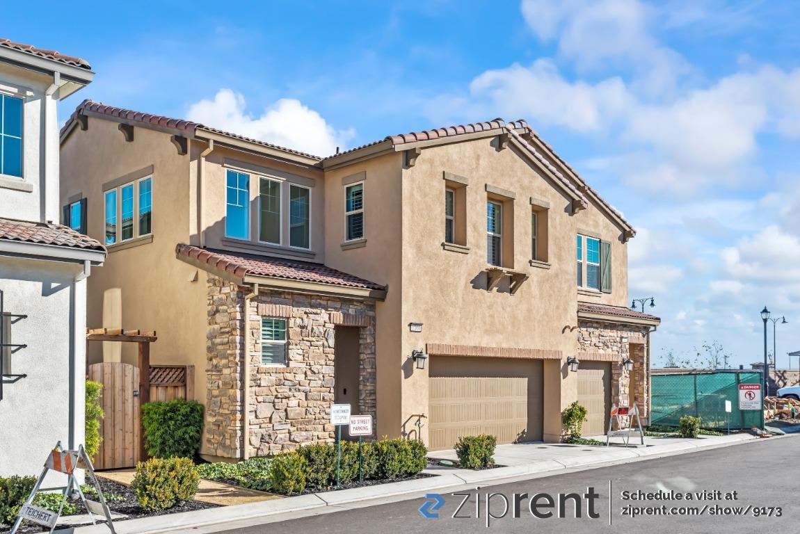 1160 S Snapdragon Way - Photo 3 of 26