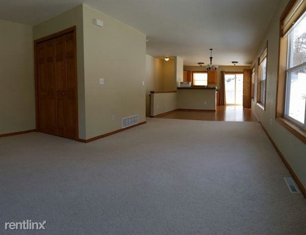 44 W Quince St - Photo 2 of 9