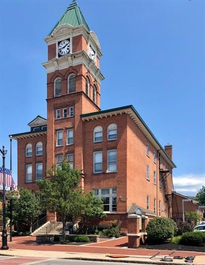 43 Central Apartments in Lancaster, NY 14086 Zumper