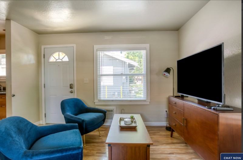 468 Arleta Ave - Photo 3 of 14