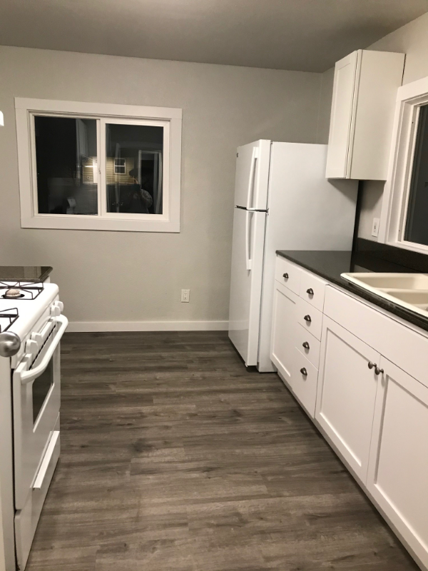 1002 Naval Ave - Photo 6 of 13