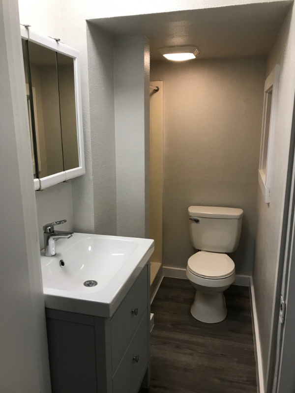 1002 Naval Ave - Photo 7 of 13