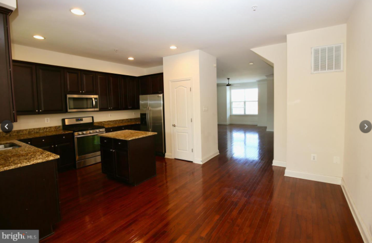 23008 Meadow Mist Rd - Photo 2 of 5