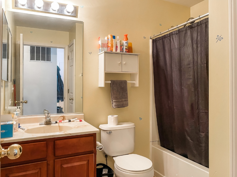 1160 N Red Oak Cir #2 - Photo 7 of 9