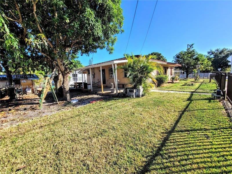 5451 Sw 5th Ter #5451 - Photo 3 of 26