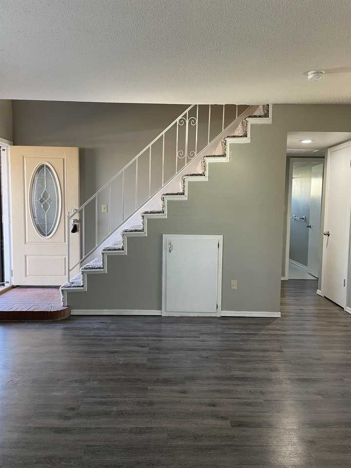 1620 Cherry Stone St #1 - Photo 4 of 19