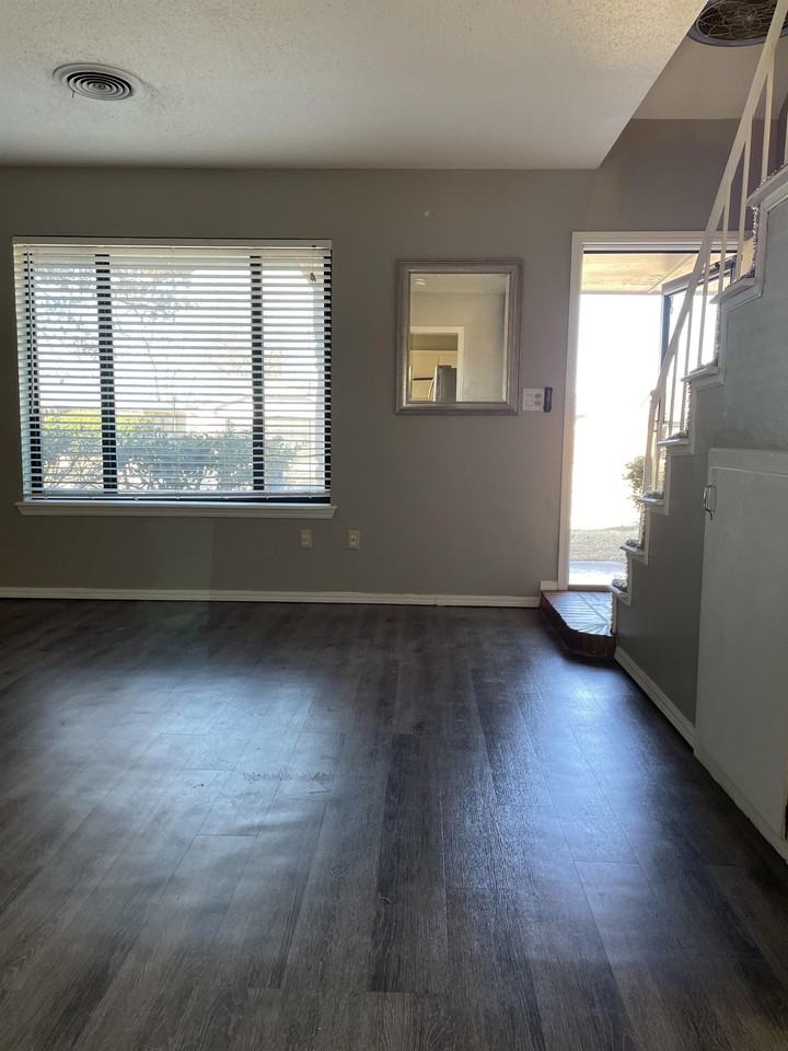 1620 Cherry Stone St #1 - Photo 5 of 19