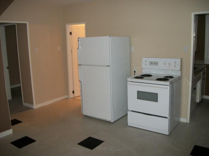 300 Milton St - Photo 3 of 8