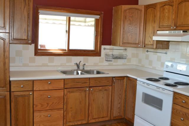 259 Royal Ave - Photo 3 of 5