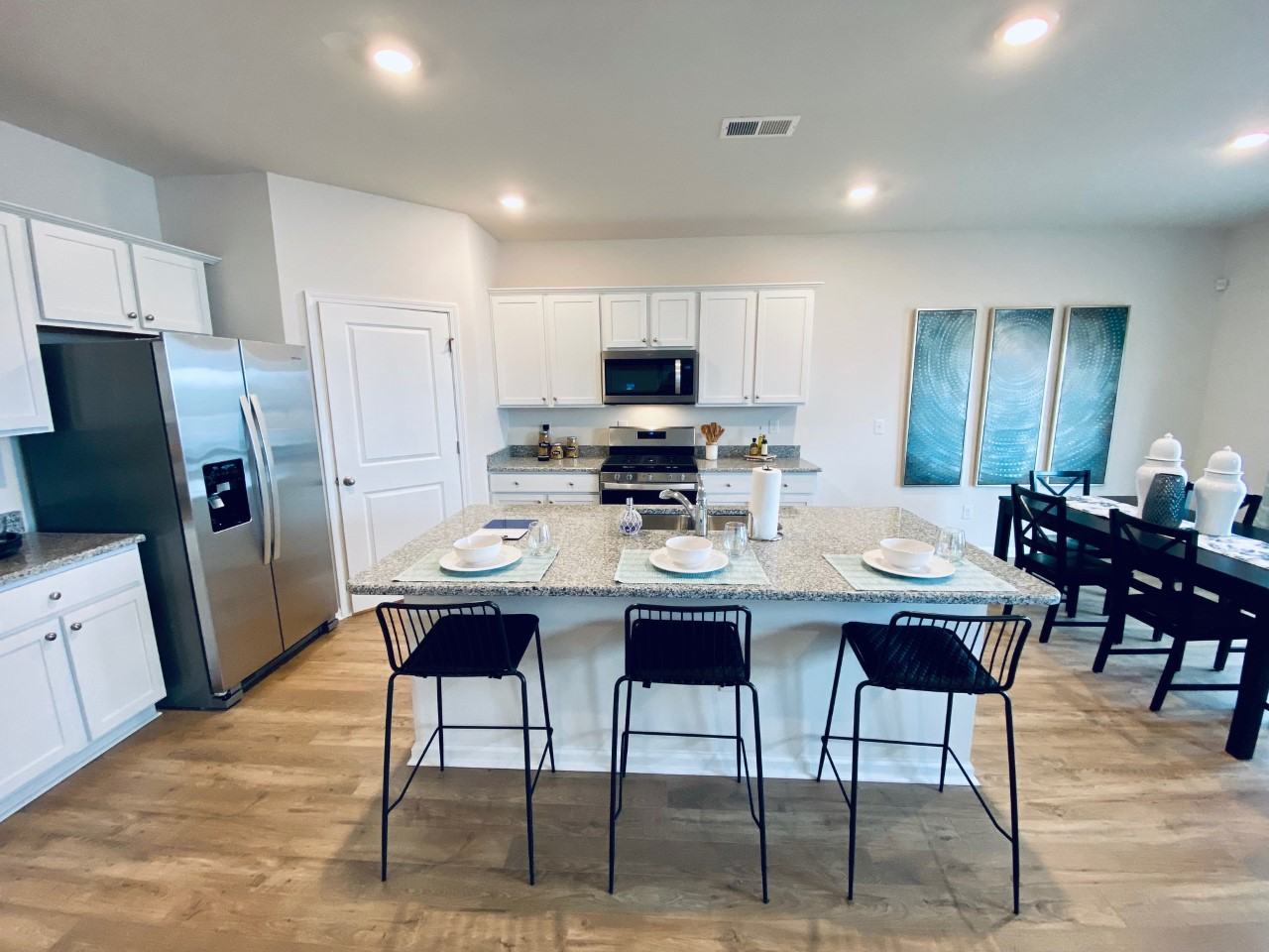 3375 Bells Lake Cir - Photo 5 of 45