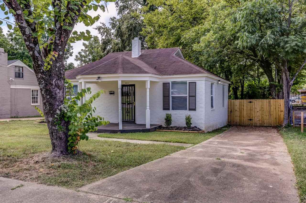 3513 Carrington Rd - Photo 2 of 20