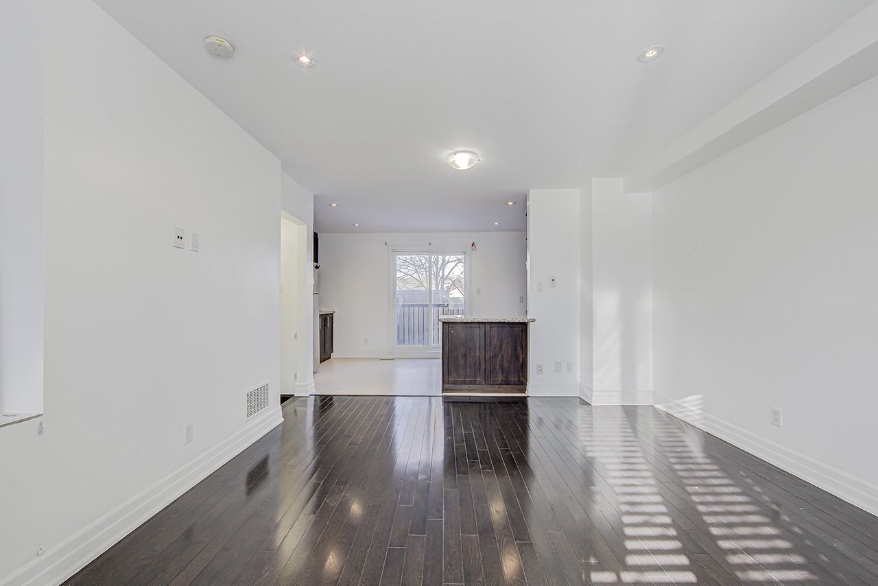 14 Coventry St - Photo 3 of 31