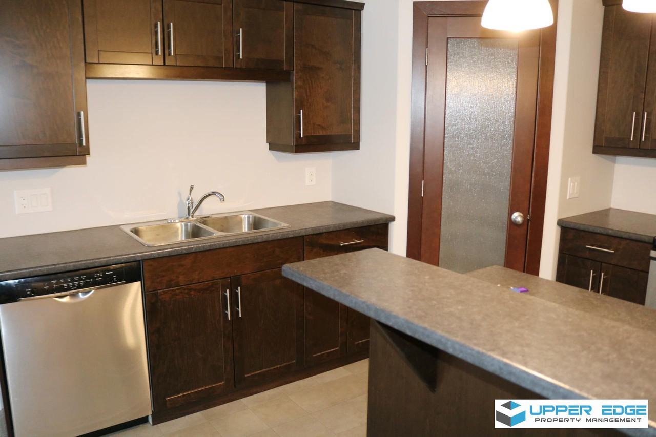 700 Fort Richmond Terrace - Photo 2 of 17