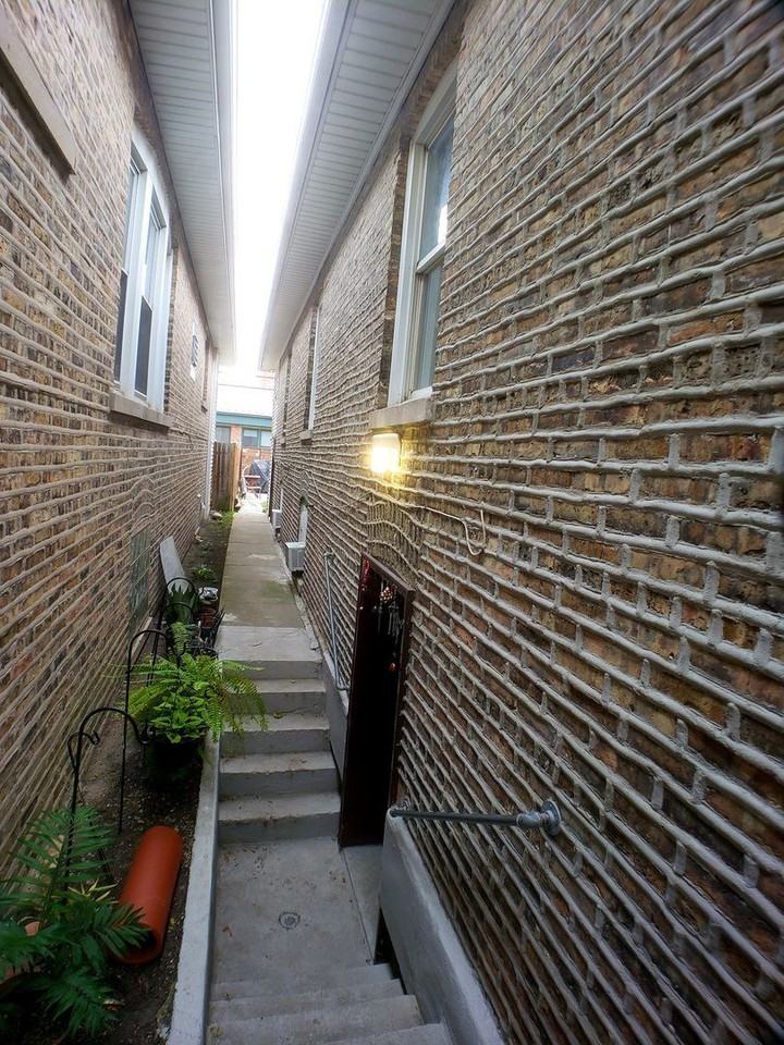 3309 N Kildare Ave - Photo 3 of 40