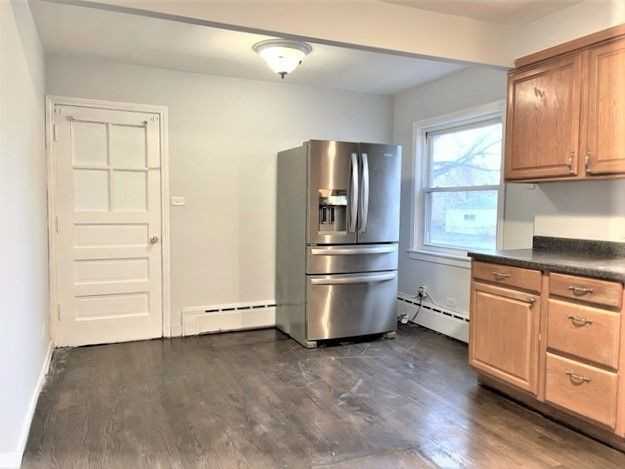 4257 W 55th St - Photo 3 of 15