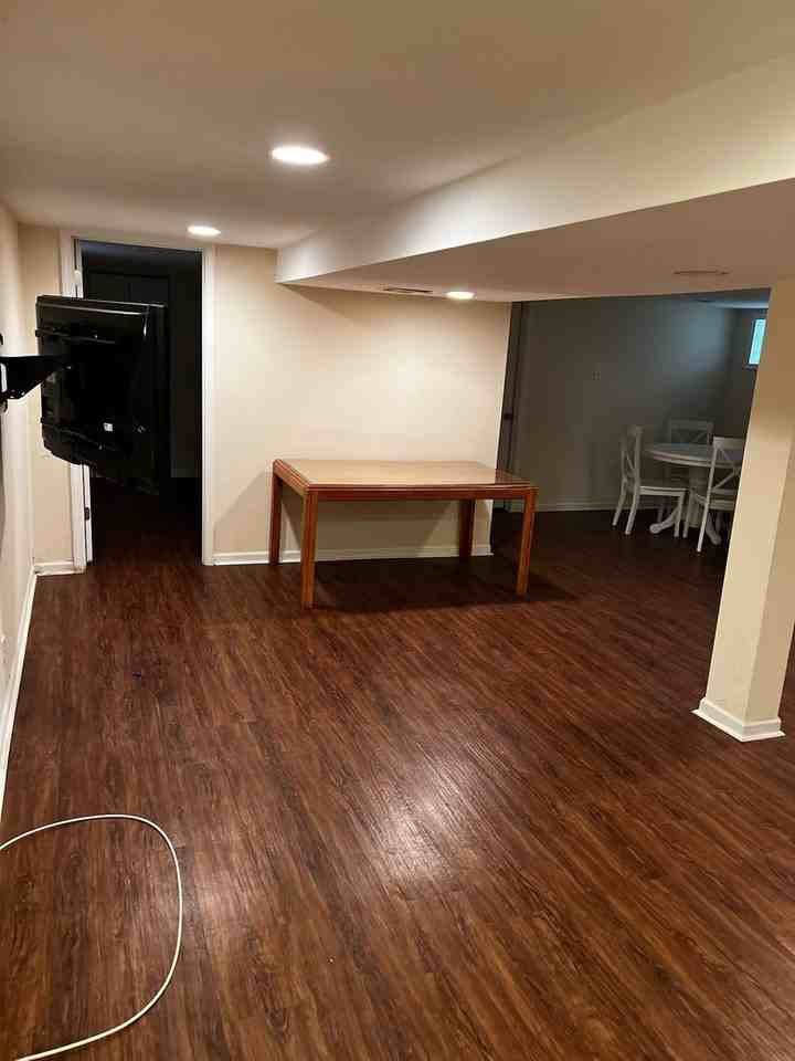 7719 W Sherwin Ave - Photo 2 of 2