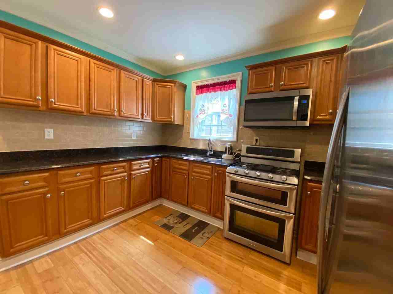 4910 S Keeler Ave - Photo 2 of 14