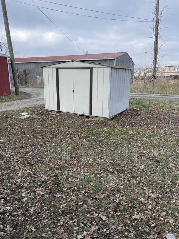 1012 Tuttle Ave - Photo 2 of 10