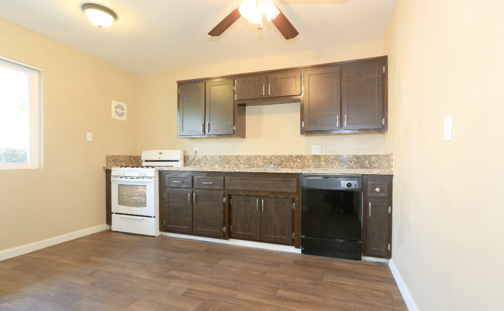 5949 Lake Crest Way, Sacramento, CA 95822 Apartment for Rent PadMapper