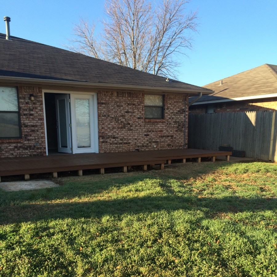 7505 NW 126th St - Photo 2 of 15