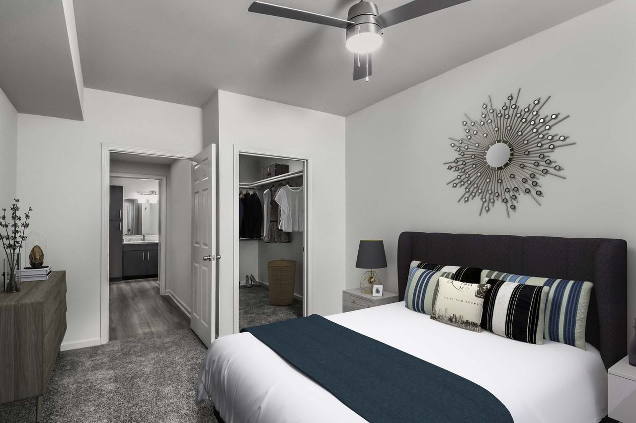 Camden Vantage - Photo 3 of 40