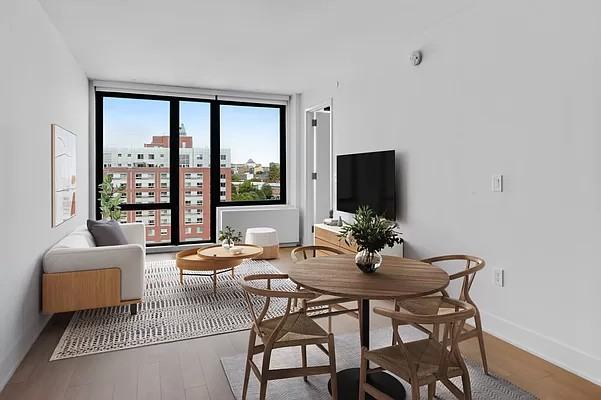 6th Ave & Pacific St #16C