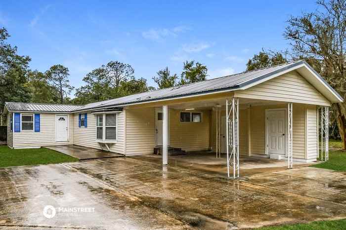 11051 Flamingo Ave - Photo 3 of 16