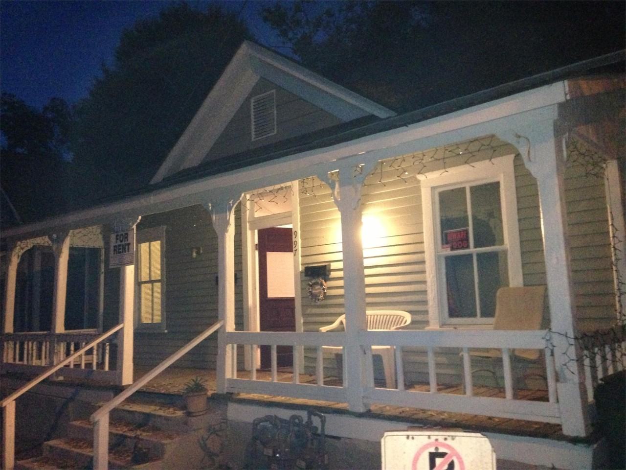 997 Curran St #A - Photo 2 of 24