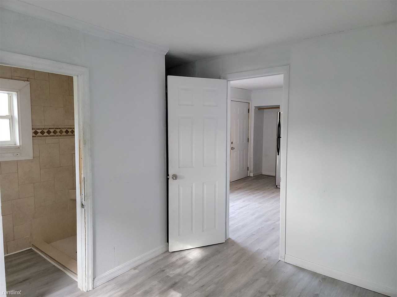 361 Flamingo Cir - Photo 2 of 14