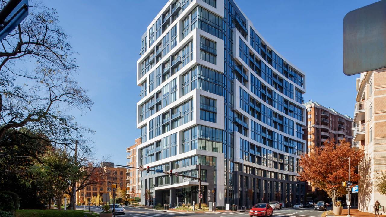 The Edge - Photo 2 of 50