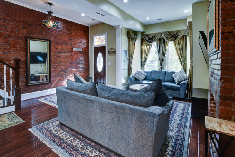 609 P Street Northwest #A - Photo 4 of 42