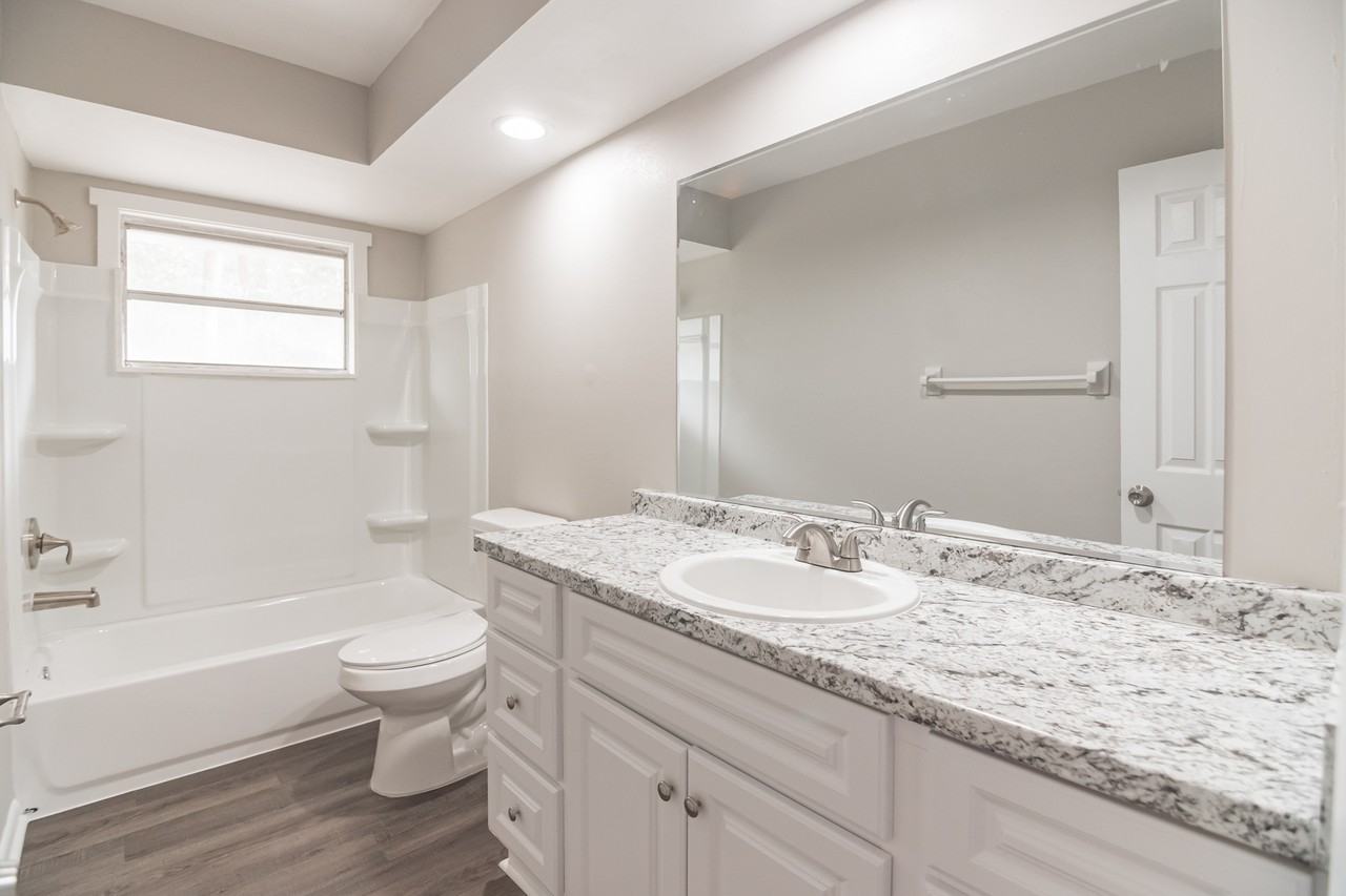 3353 Sherwood Dr #B - Photo 6 of 10
