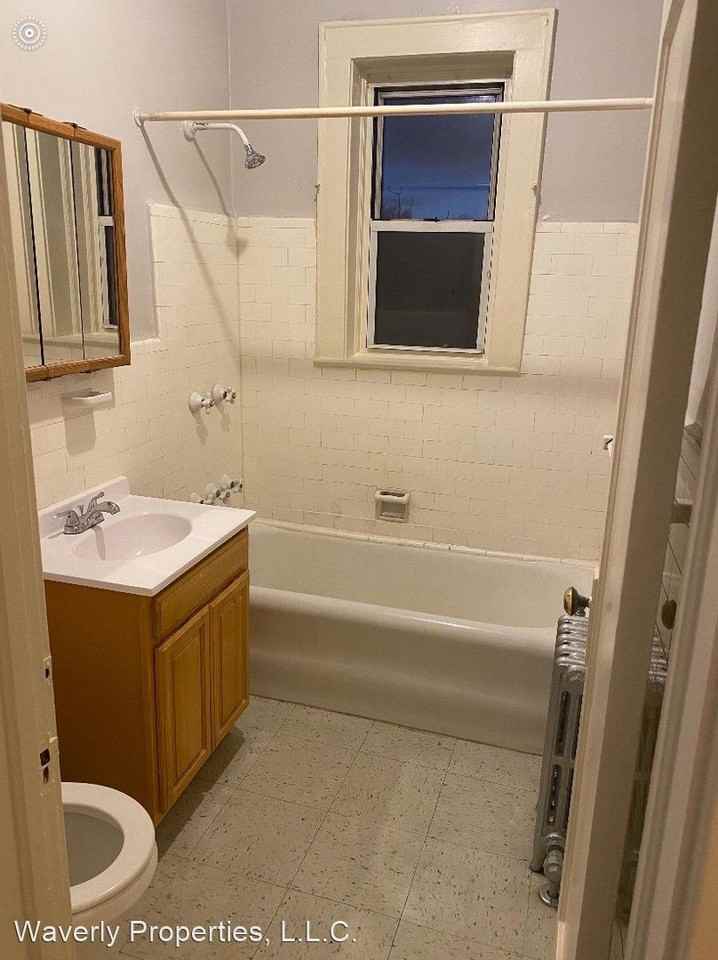 758 Jersey Ave. - Photo 2 of 5