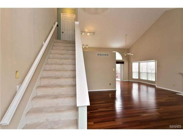 16211 Port of Nantucket Dr - Photo 2 of 23