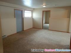 405 S Geinitz Ave - Photo 3 of 12