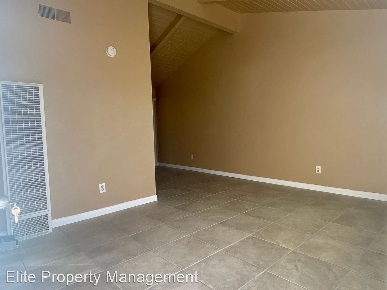 720 W Atkins Ave - Photo 2 of 7