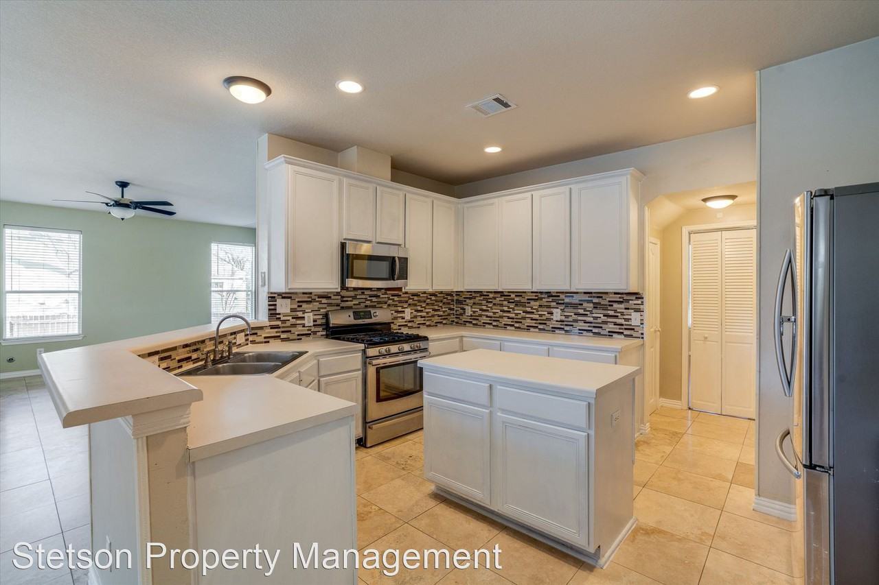 3029 Indigo Trl - Photo 3 of 22