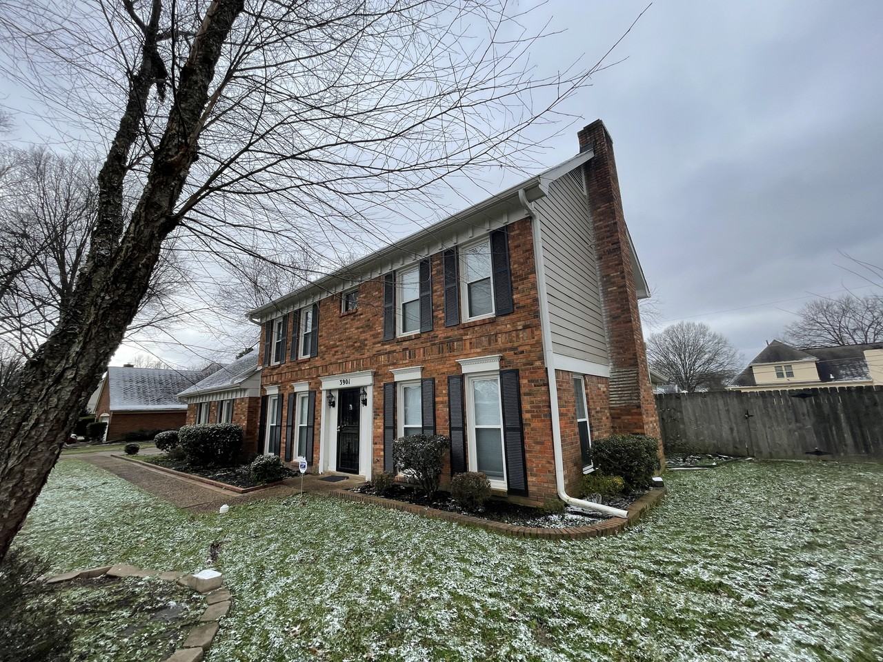 3901 Fun Valley Dr - Photo 2 of 19