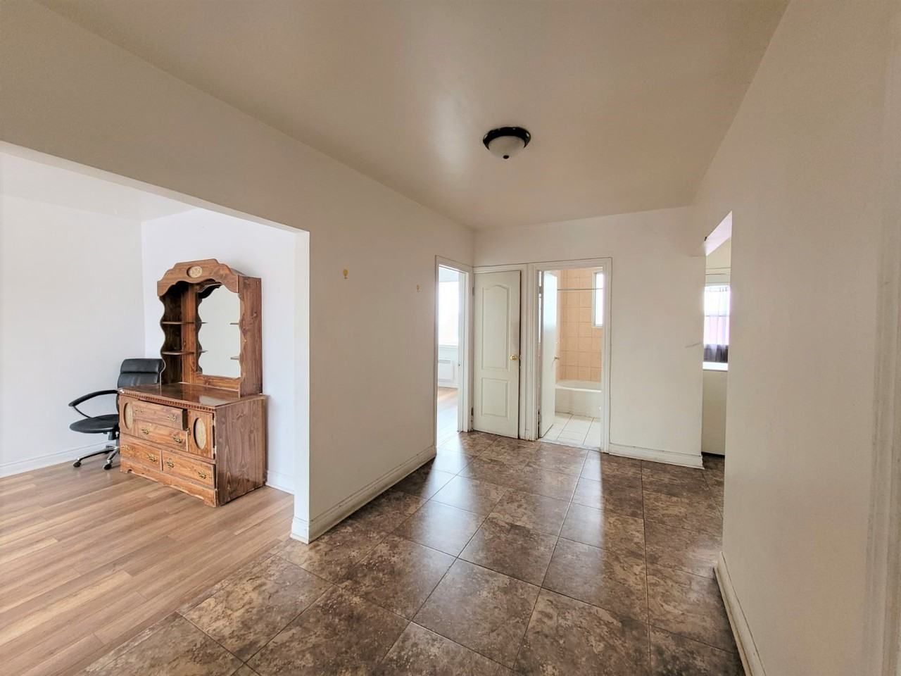 7752 Av Stuart - Photo 3 of 8
